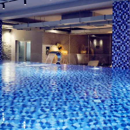 Grand Europa Resort, Affiliated By Melia فندق Velipojë